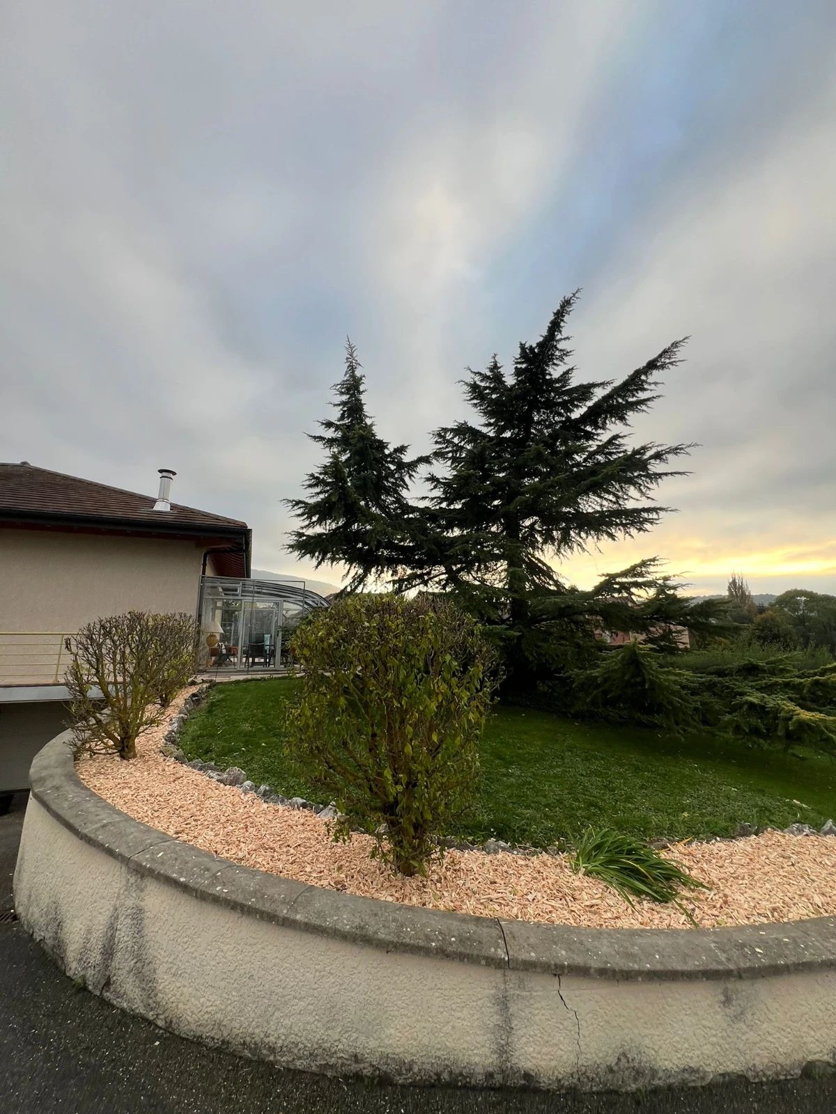 Création et entretien de massifs à Reignier-Ésery